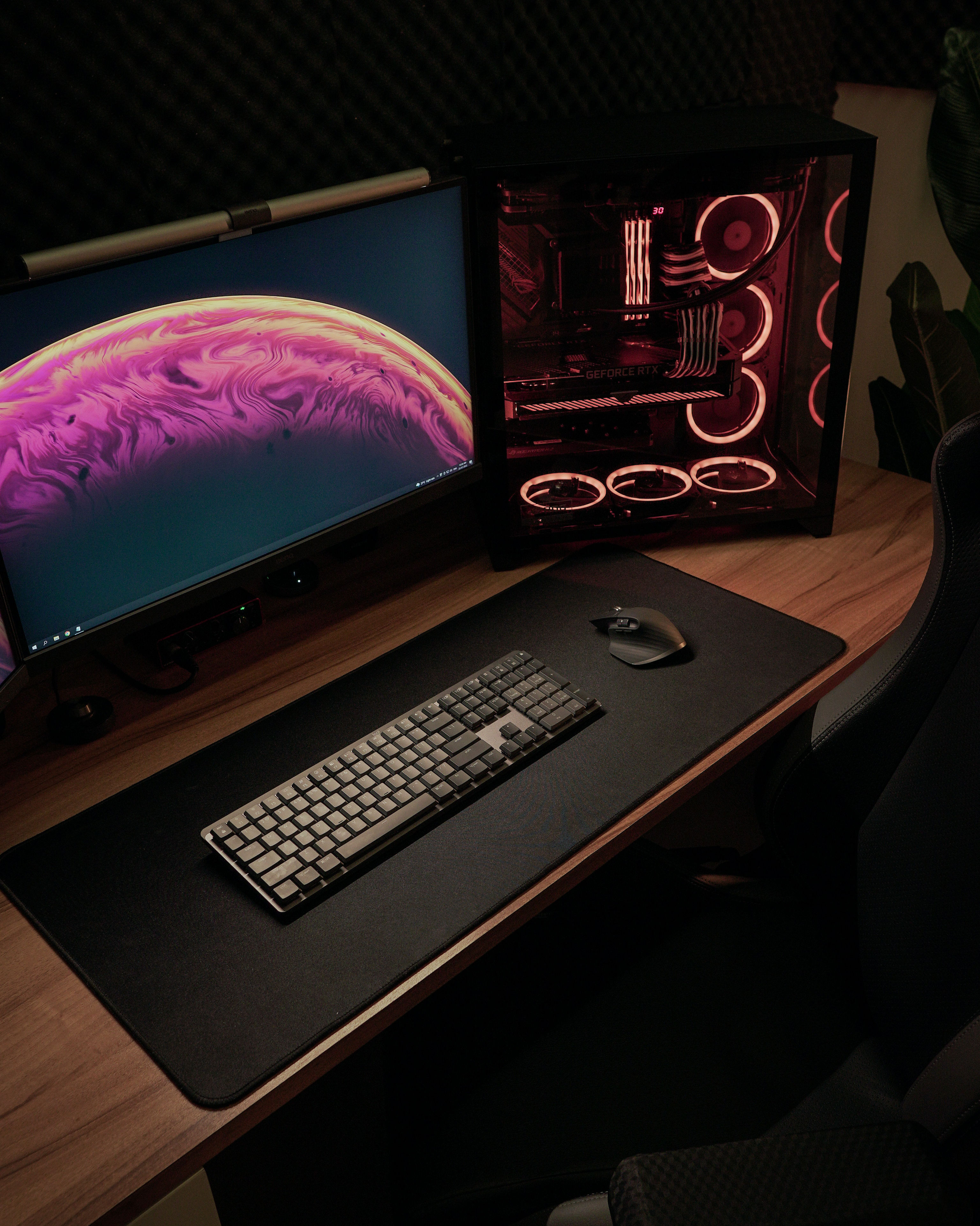 Gamers Unite: Elevate Your Play with These 8 Must-Have Gaming Desk Setup  Transformations