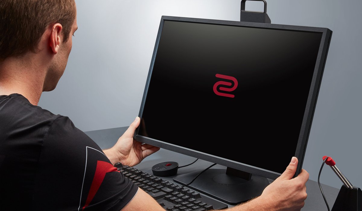 XL2540K 240Hz 24.5 inch Gaming Monitor for Esports | ZOWIE US