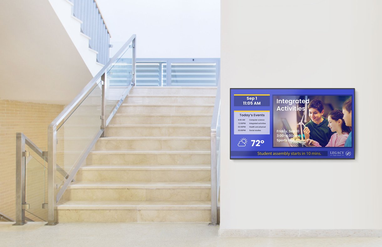 BenQ smart signage used in school hallway