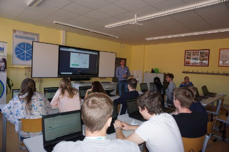 On the way to the digital classroom - The Eldenburg Grammar School