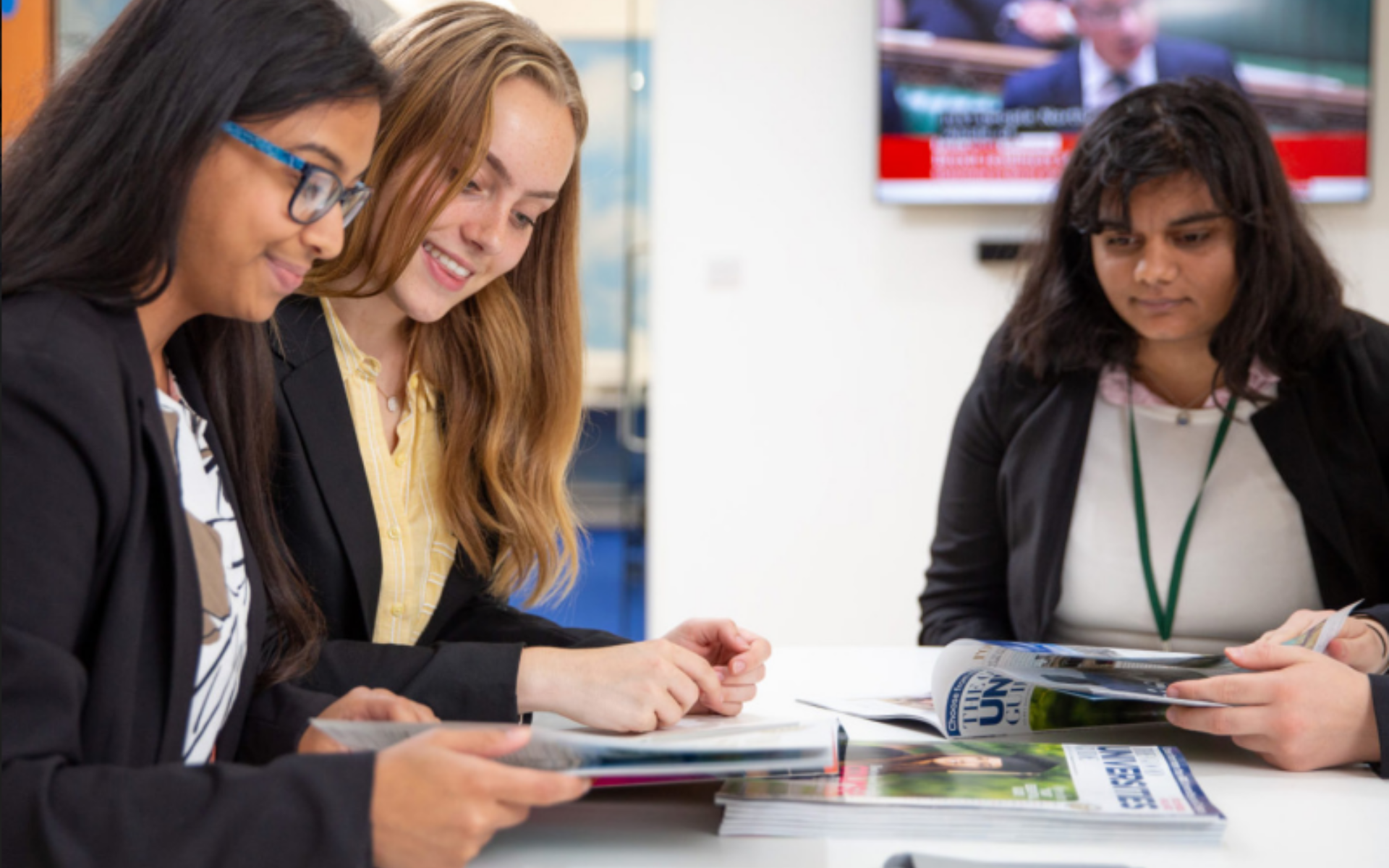 Pipers Corner School Transforms Classrooms into Digital Collaboration Spaces with BenQ RM7503 Displays