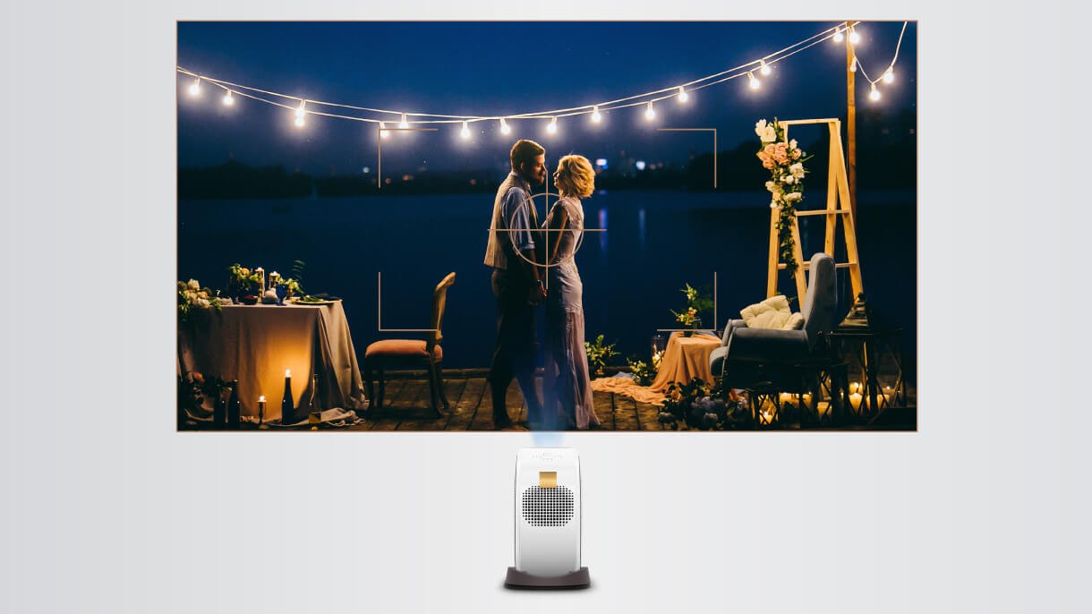 BenQ GV31 portable projector features auto focus to get the image right in seconds.