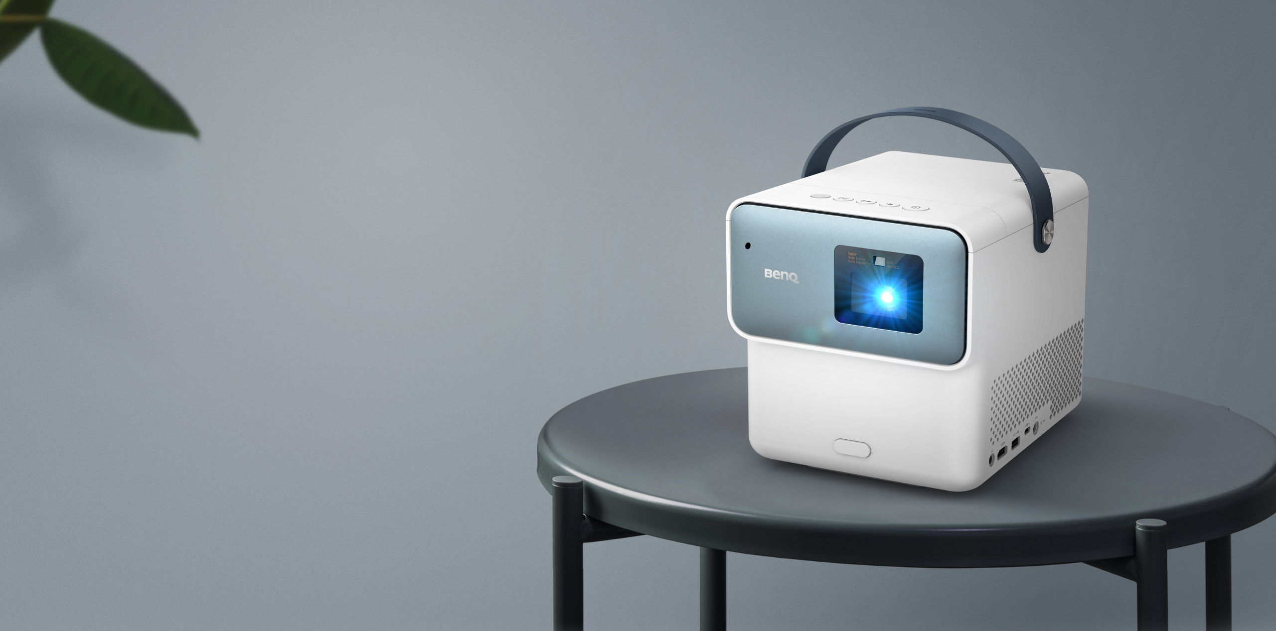 GP100A | 1080p 1000lm LED Portable Projector with Powerful Bass for Streaming & Gaming