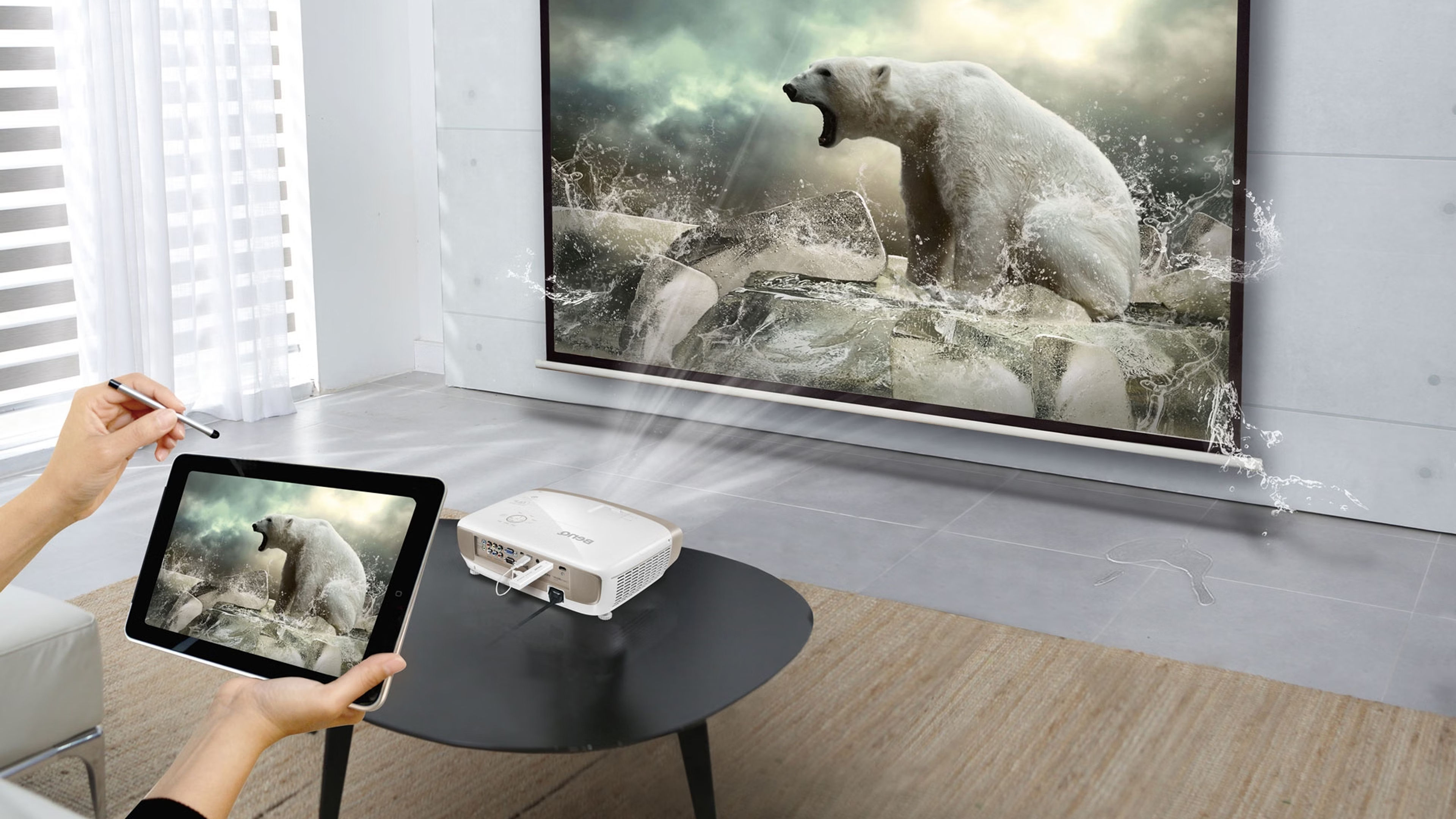 簡單設定 隨插即投，1 插 2 連 3 投影