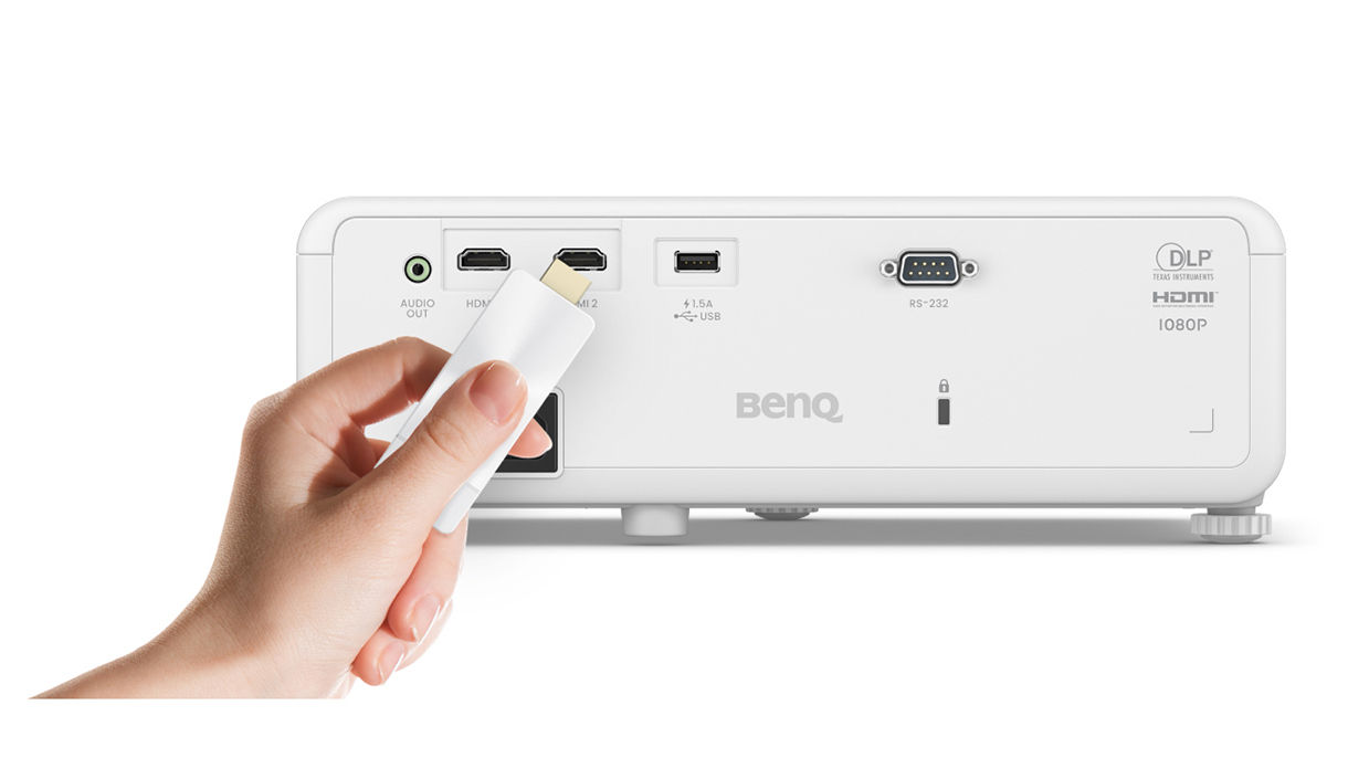 BenQ QP30 wireless dongle is BYOD-friendly for wireless meeting solutions 