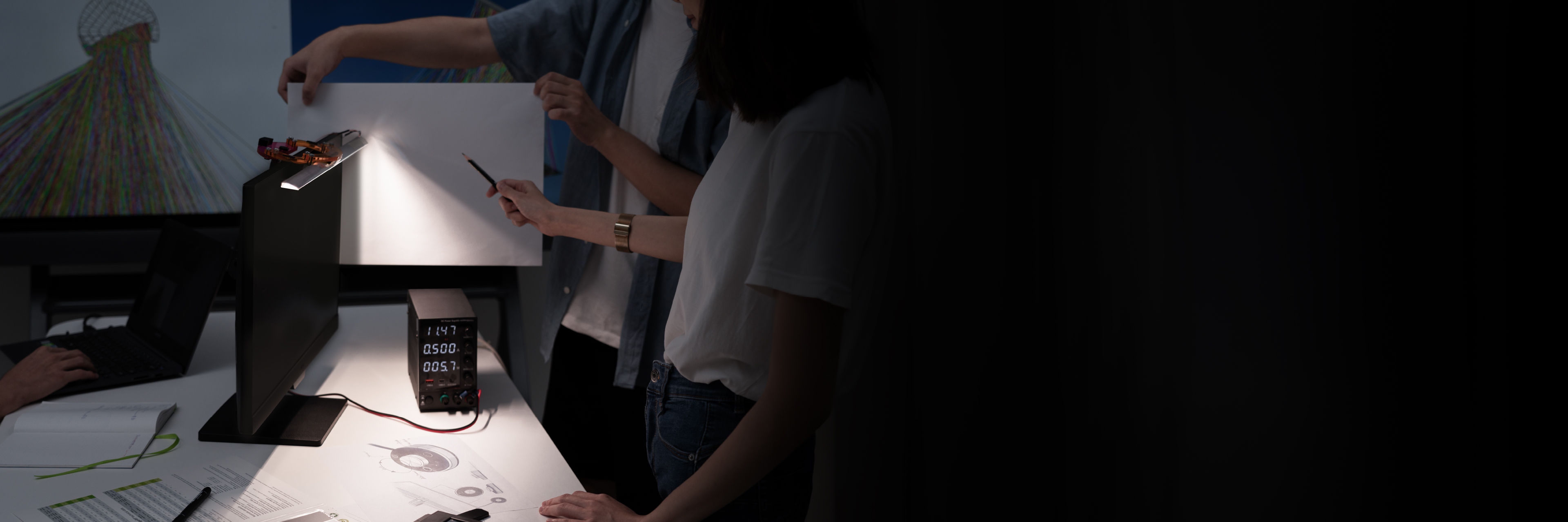 BenQ engineers testing asymmetric light design to ensure reliable, eye-care lighting that endures extreme conditions.