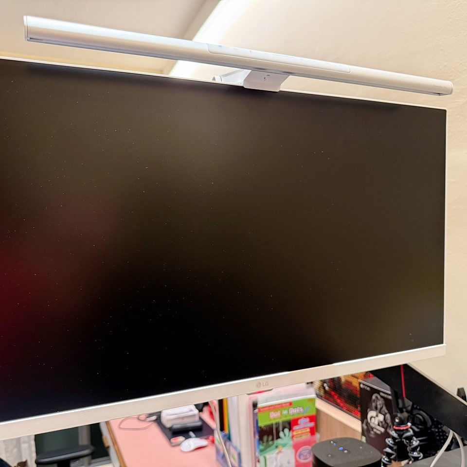 benq-monitor-screenbar-review