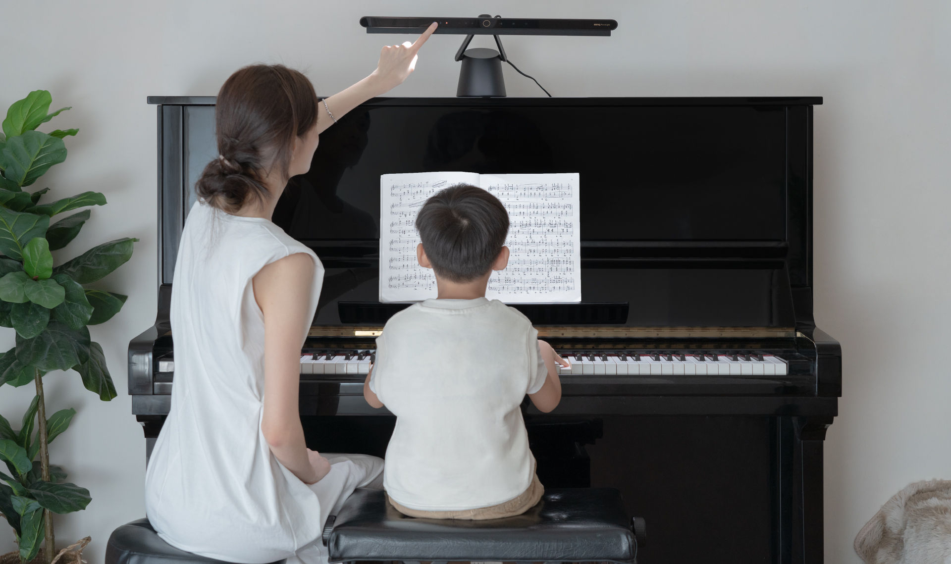 PianoLight 3D光学デザイン 台湾エクセレンス Taiwan Excellence - JP