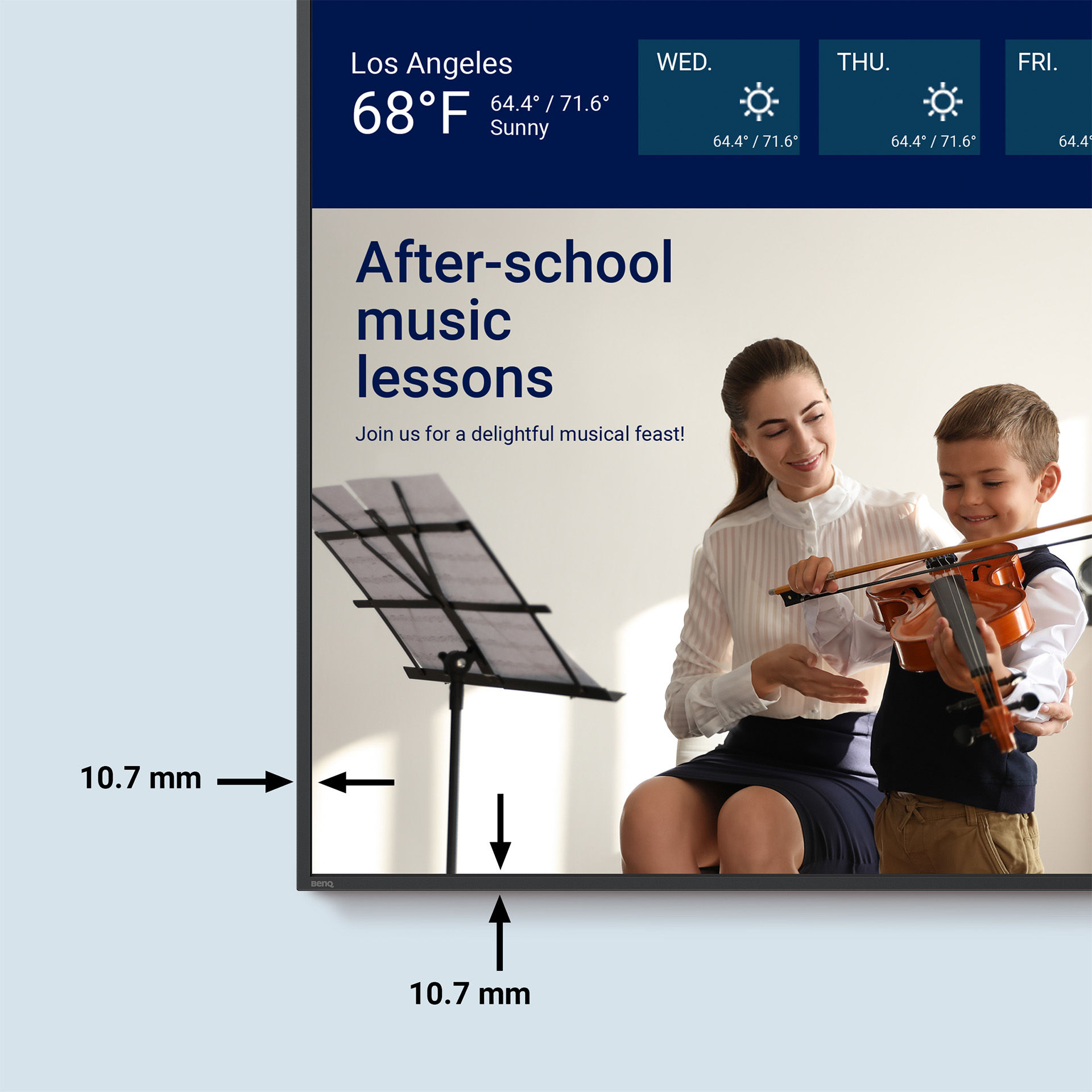 Slim-bezel ST04 signage seamlessly blending into a modern school corridor or common area.