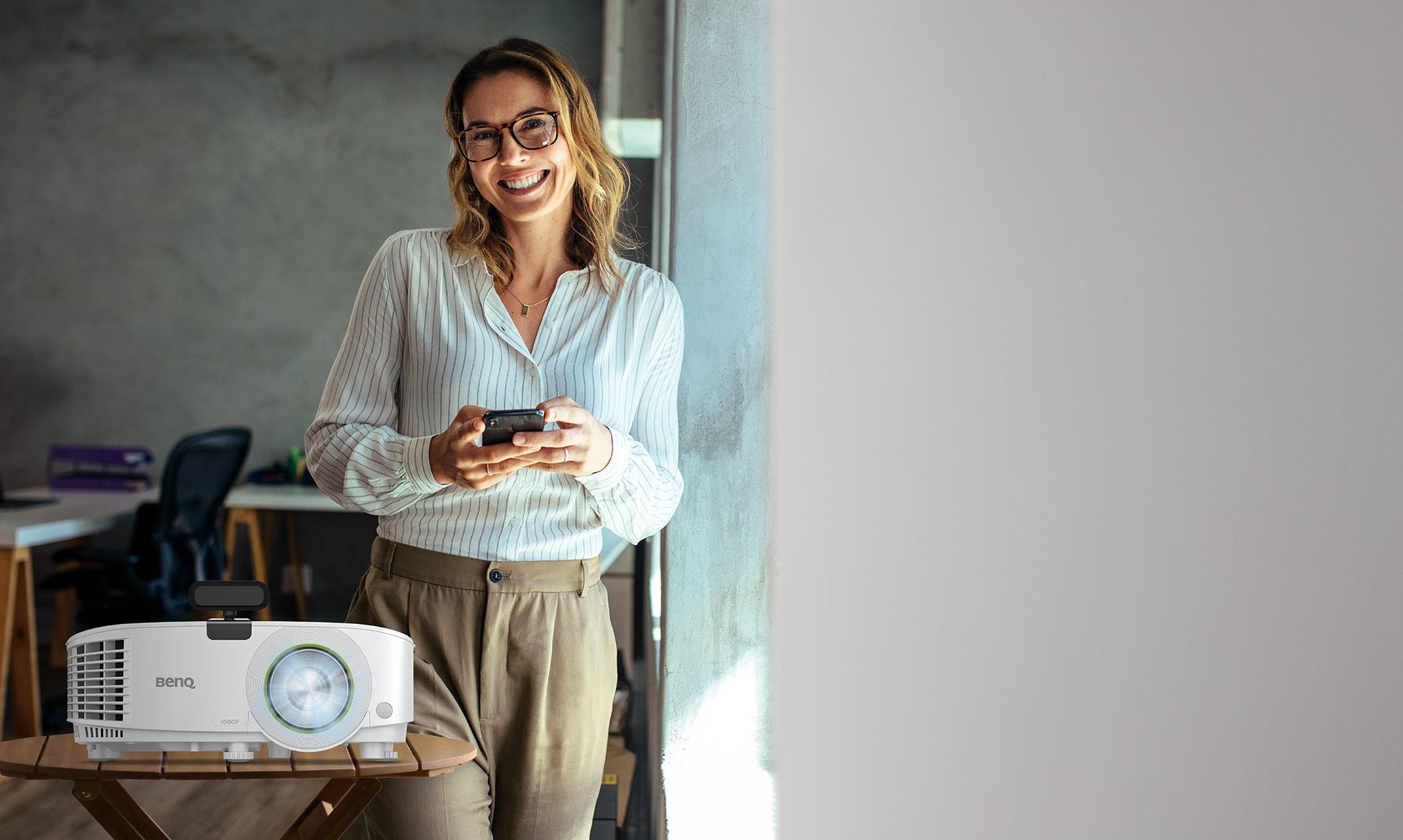 A simple video conferencing room