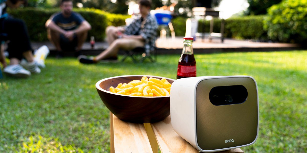 outdoor portable projector is one of the best gadgets for summer 2020