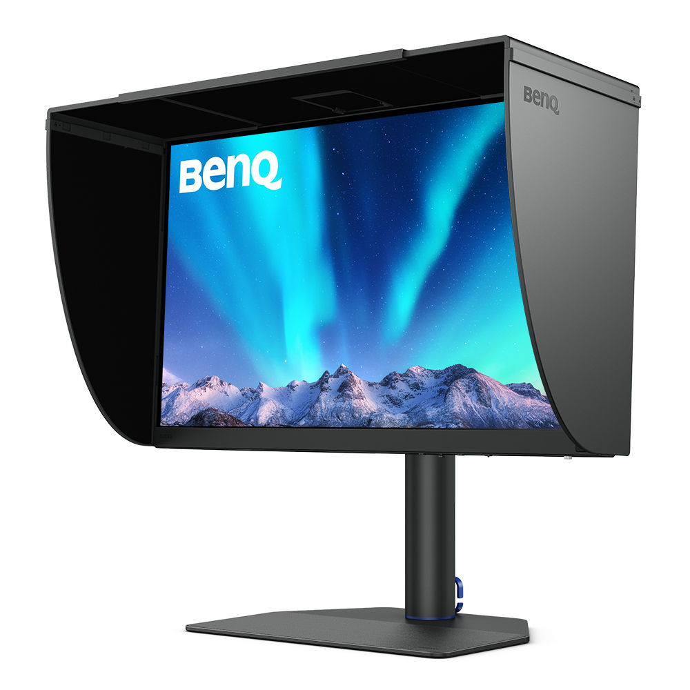 BenQ SW272U 4K Photographer Photo Editing Monitor utilizes the A.R.T. panel complies with TUV certification for outstanding anti-glare and anti-reflection performance.