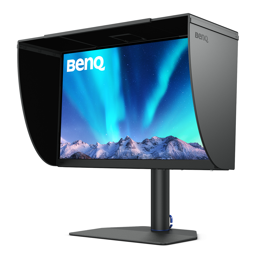 BenQ SW272Q Photographer Monitor utilizes the fine-coating panel complies with TUV certification for outstanding anti-glare and anti-reflection performance.
