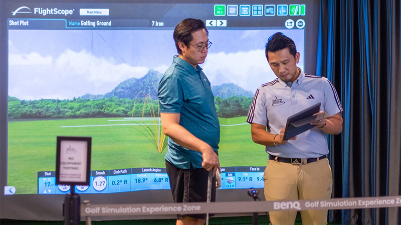 Golfing Ground Performance Center in Bangkok Thailand Revolutionising Golf Training with BenQ Golf Simulation Projectors