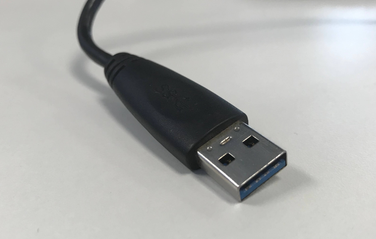USB-C and Thunderbolt 3 standards explained
