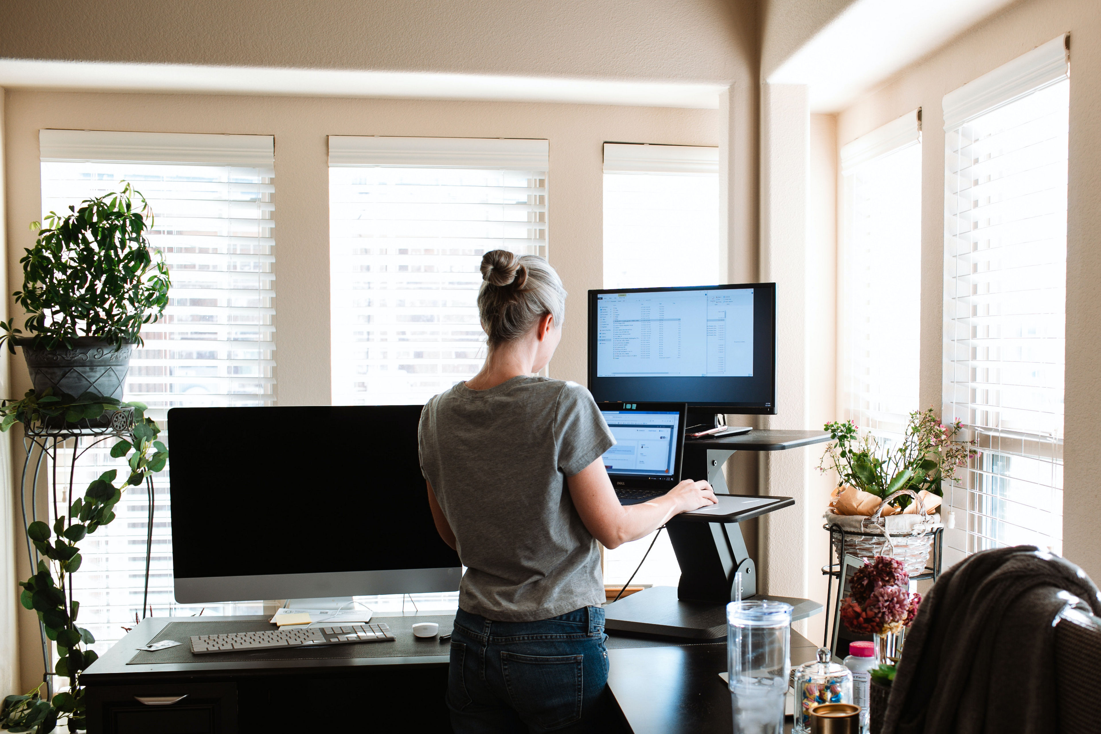 BenQ's Screenbar Plus is an overlooked essential piece in your setup