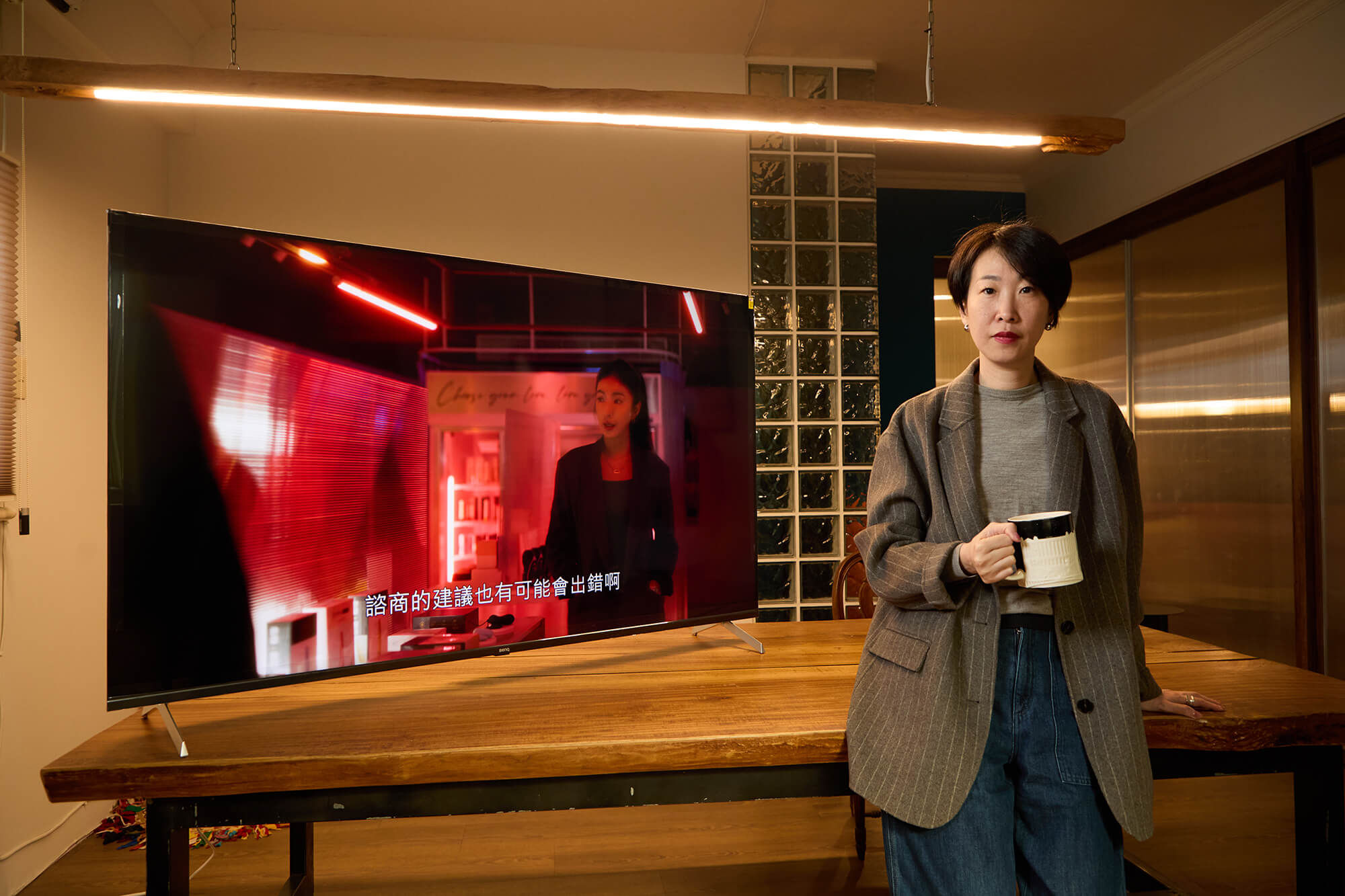 BenQ 量子點護眼 Google TV E65-760，真實細節與色彩帶你看見戲劇的情感氛圍