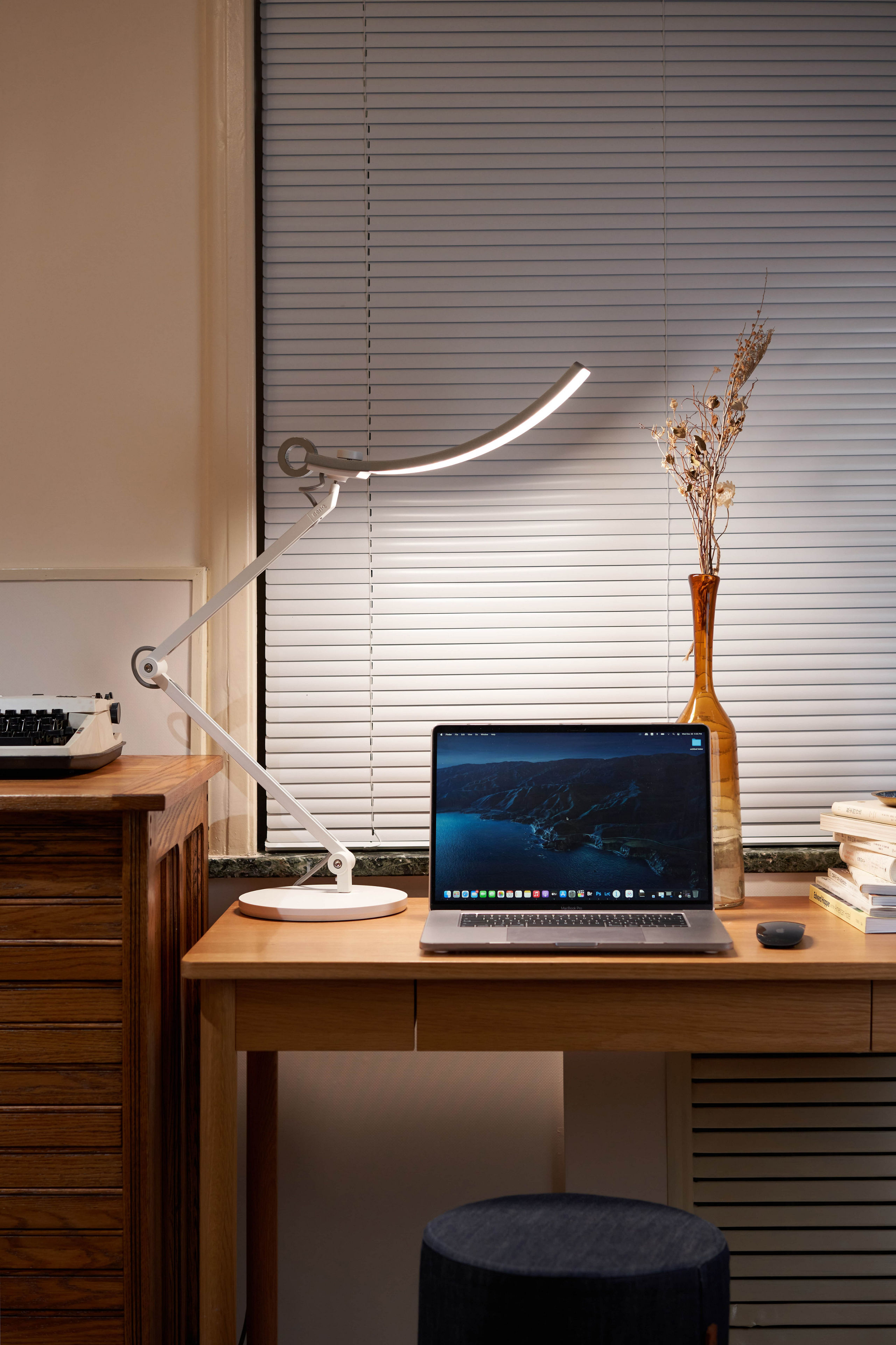 Luxe cordless eye friendly deals led desk lamp