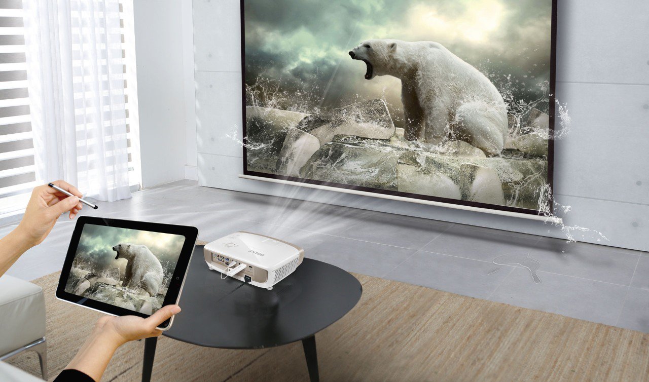 With BenQ QCast Mirror QP20, you could display any photo, document, or Full HD video shown on mobile devices or laptops, but also delvers wireless big-screen experiences at home without setup downtime.