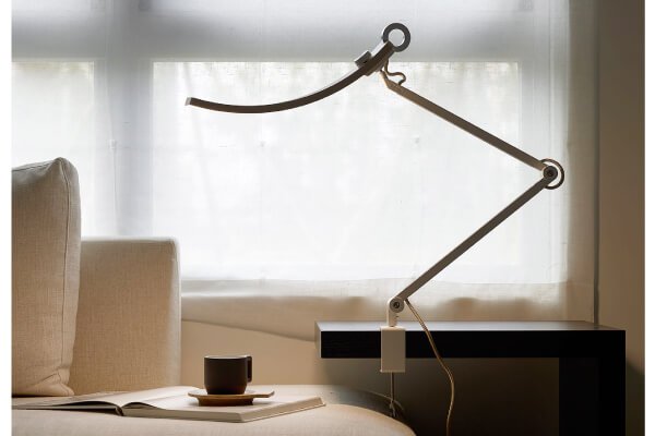 The best desk lamps with adjustable desk clamp for reading and office lighting in 2020 | BenQ WiT
