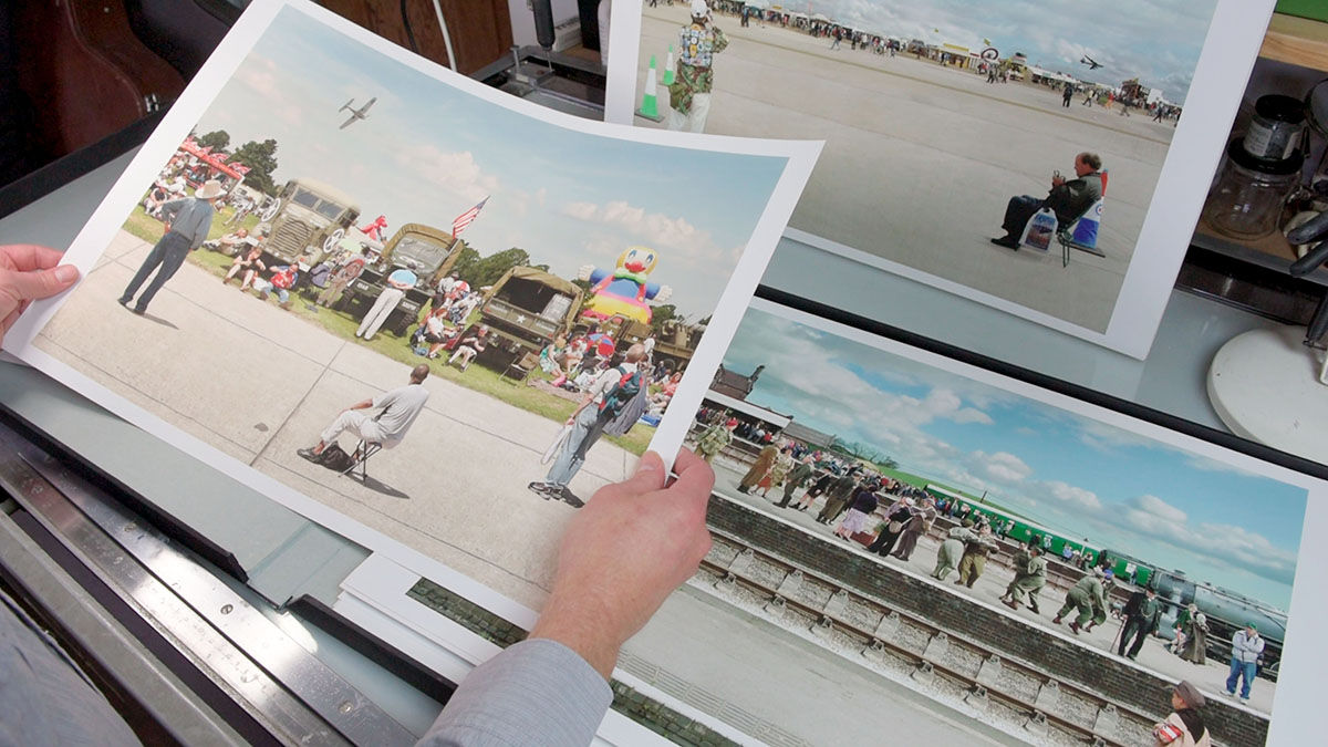 Using natural light to evaluate prints is ideal, but if using artificial illumination the lights have to be balanced for daylight