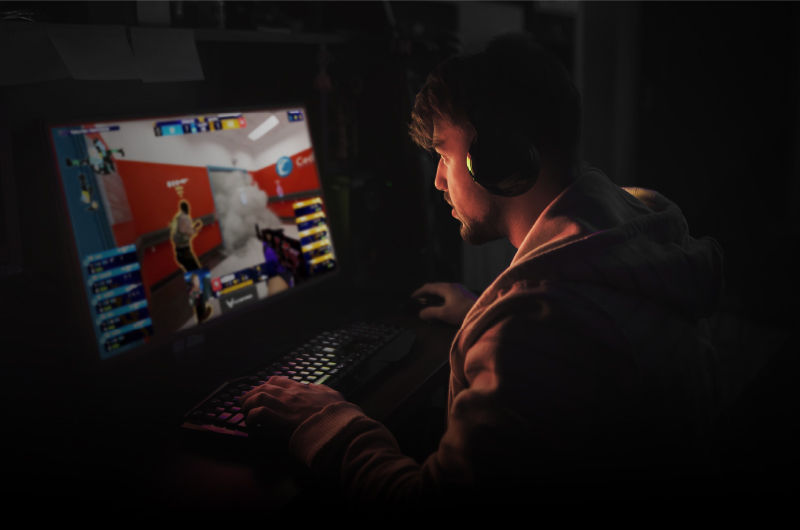 play like a cs2 and valorant pro with zowie monitor and gears